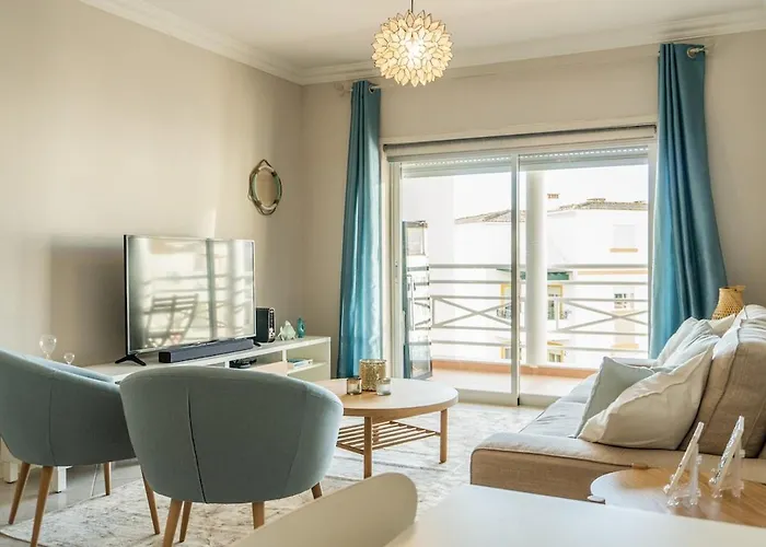 Harmonious&Well Decorated T3 Apt