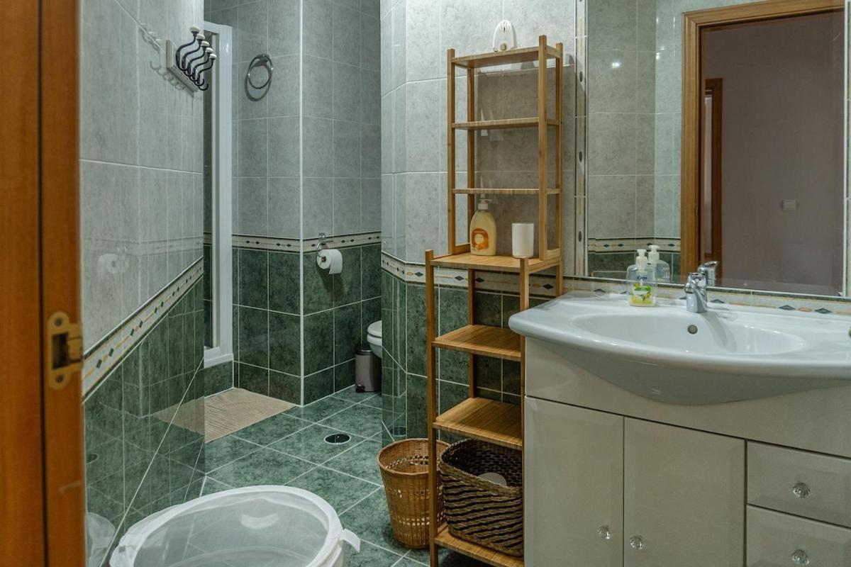 Apartment Harmonious&well Decorated T3 Lagos